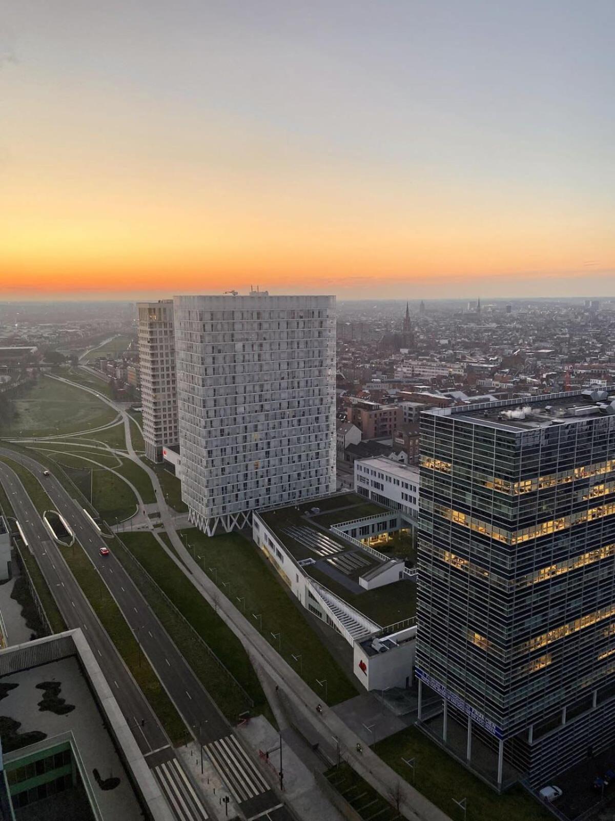 Huswell - Beautiful In The Heart Of Appartement